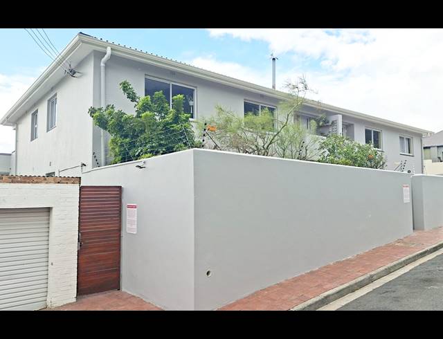 2 bed property to rent in DEVIL'S PEAK ESTATE